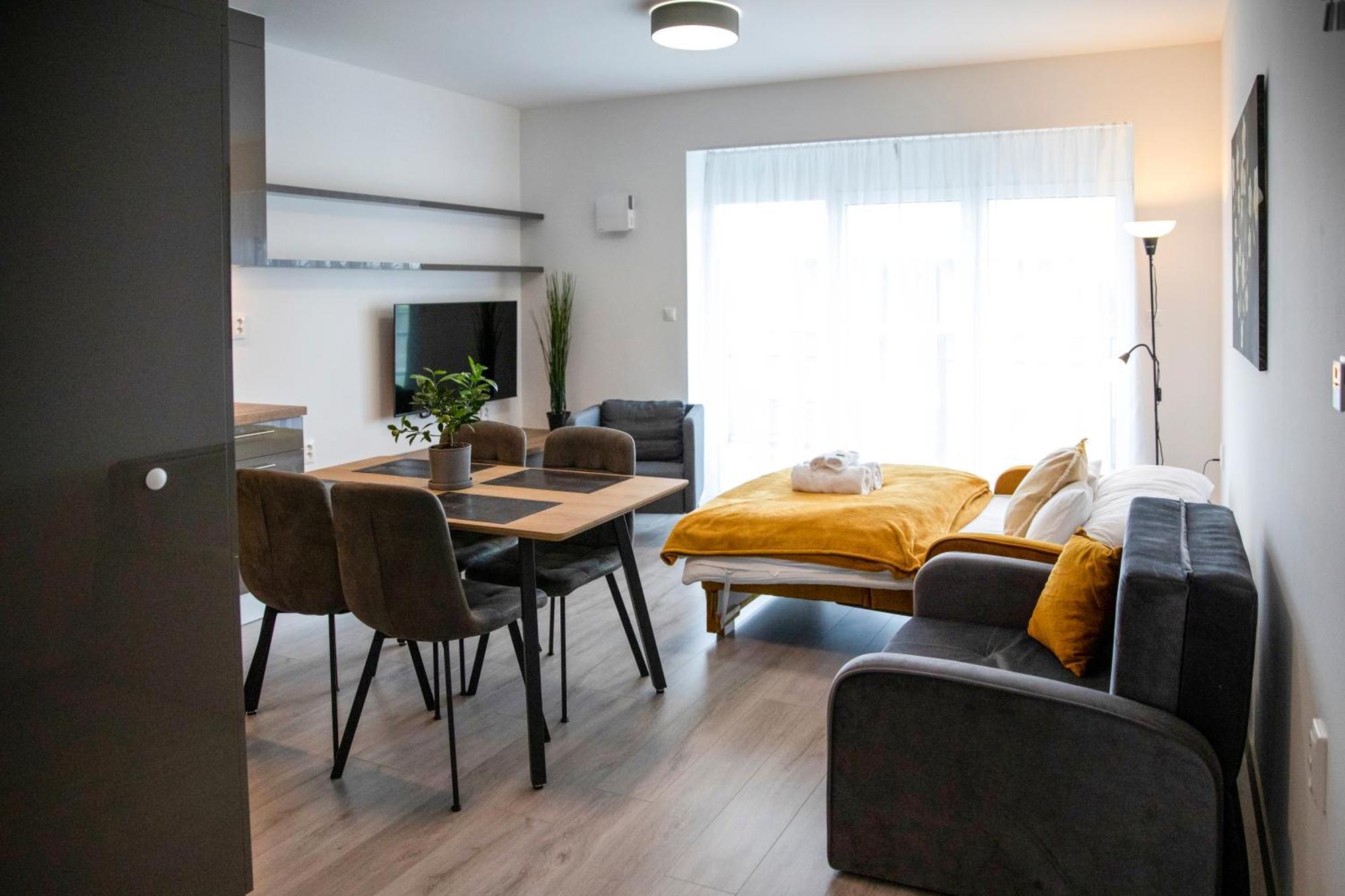 Kinga Apartman Dunajska Streda Exterior photo